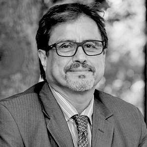 Dr Luis Herrera Estrella 300x300